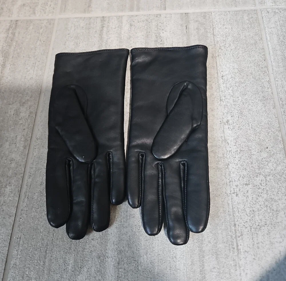 3M Thinsulate Quilted Leather Gloves - Black